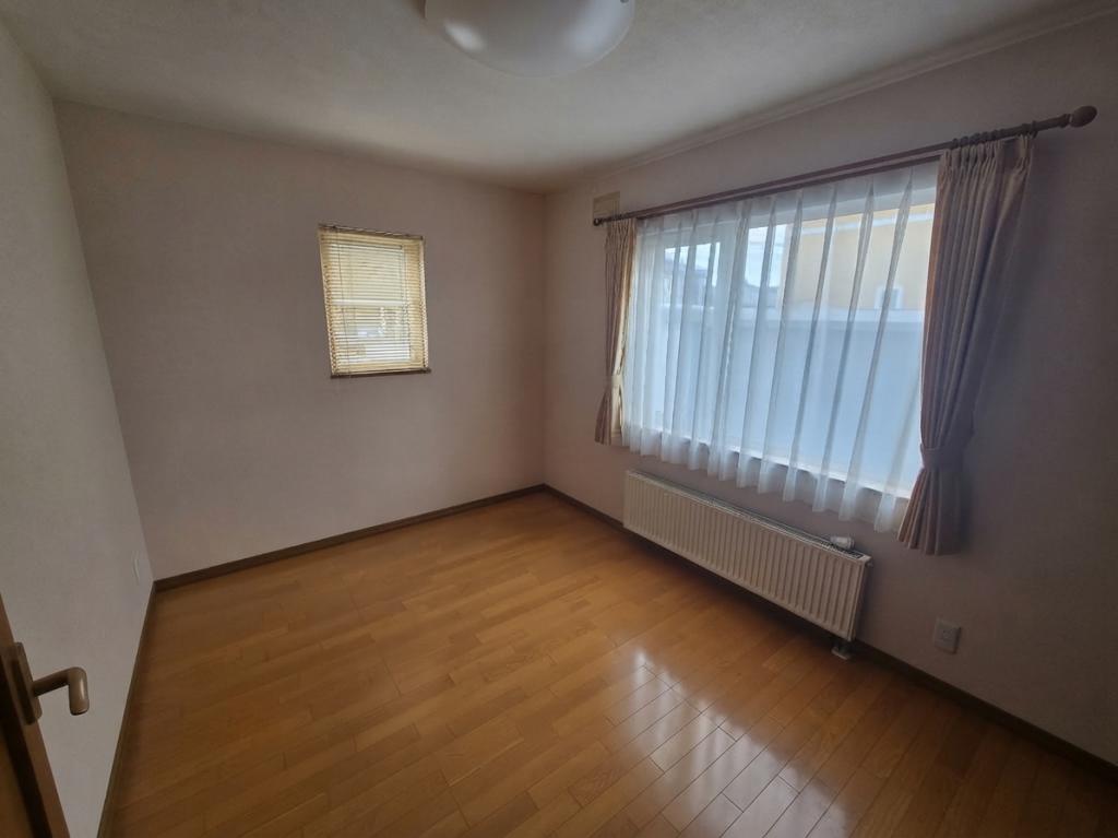新得町屈足＿二世帯中古住宅 内観