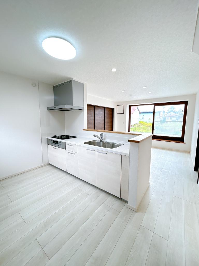 【リフォーム済住宅】池田町旭町2丁目8-7 内観