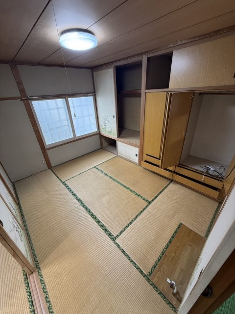 西１４条北３丁目【南西道路付き！敷地約１３７坪！】 内観