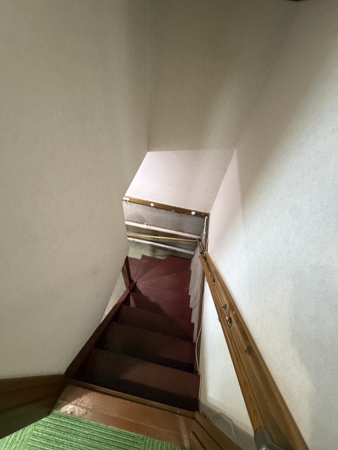 西１４条北３丁目【南西道路付き！敷地約１３７坪！】 内観