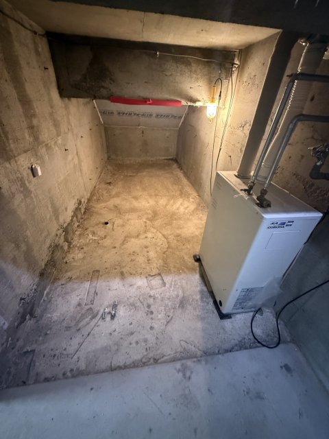 西１４条北３丁目【南西道路付き！敷地約１３７坪！】 内観