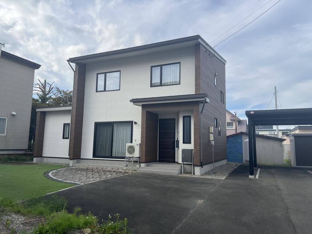 札内新北町　中古戸建　 内観