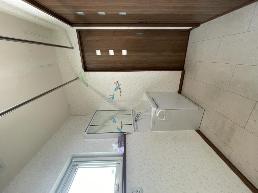 【3LDK平屋住宅　築11年】帯広市西17条北2丁目 内観