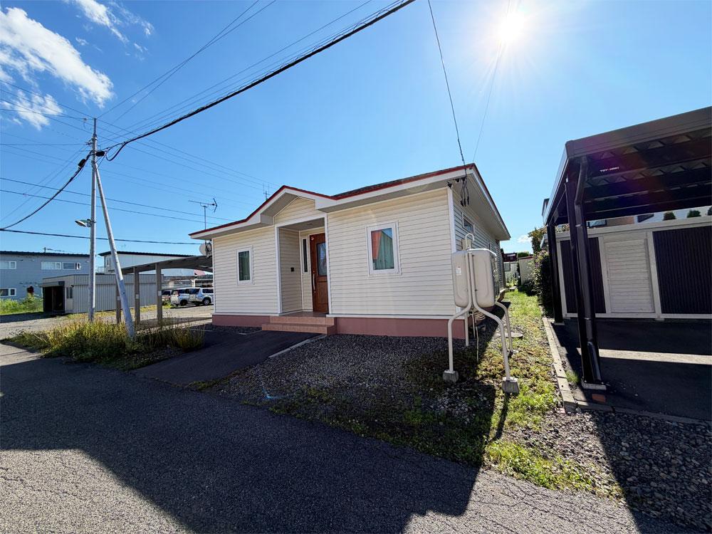【価格変更】南東角地　築11年　3LDK 平屋 中古住宅　西17条北2丁目 内観