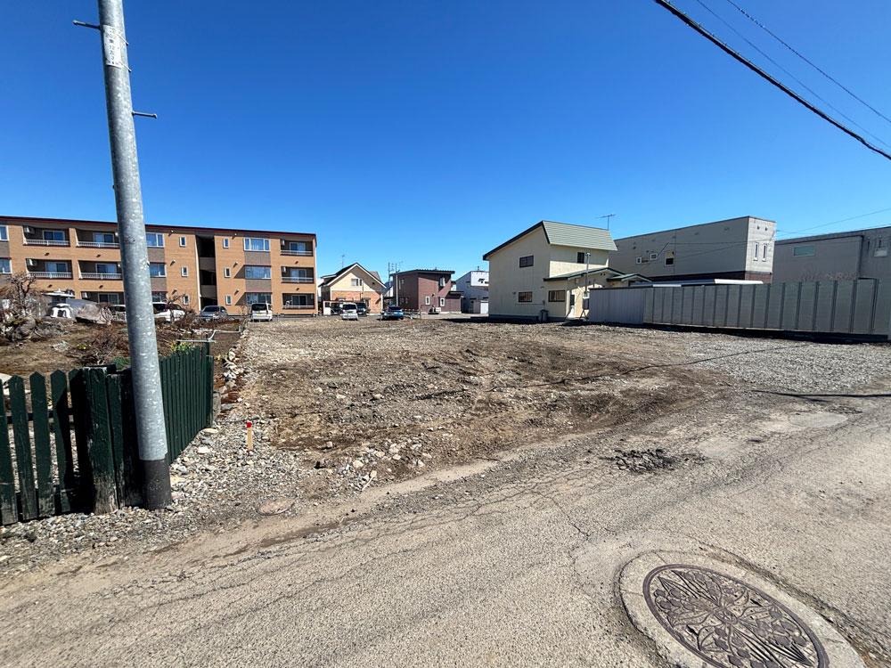 【価格変更】【仲介手数料なし】マンション用地にもピッタリ！ 広さ約172坪の売土地　西8条南34丁目  内観