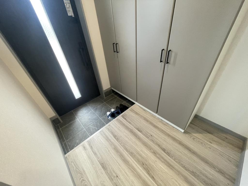 ♪南道路♪東４南１４＿新築住宅 内観