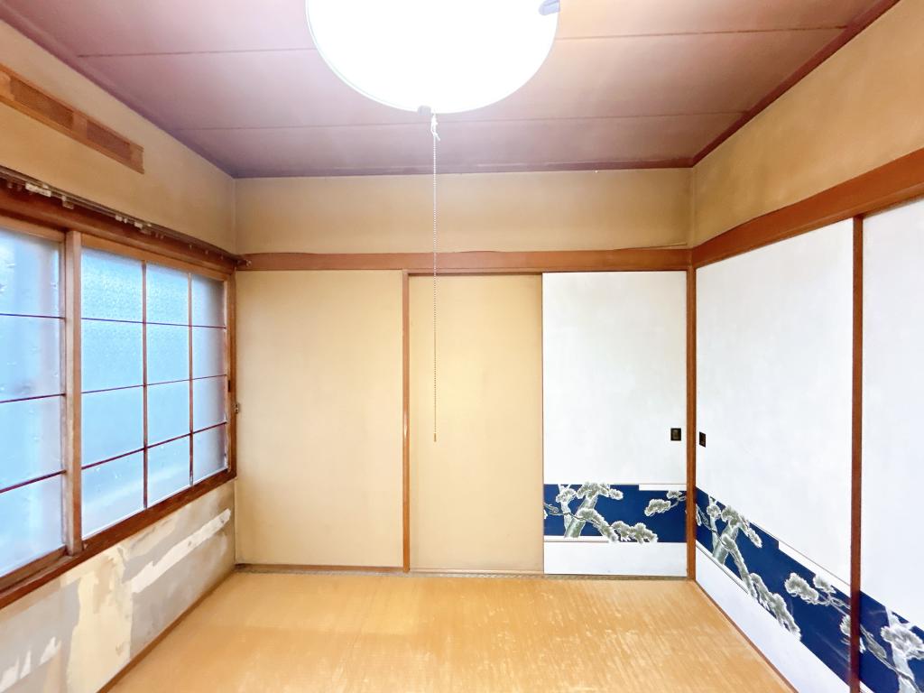 【外装リフォーム中】帯広市西21条南2丁目 内観