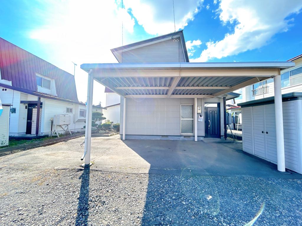 【外装リフォーム中】帯広市西21条南2丁目 内観