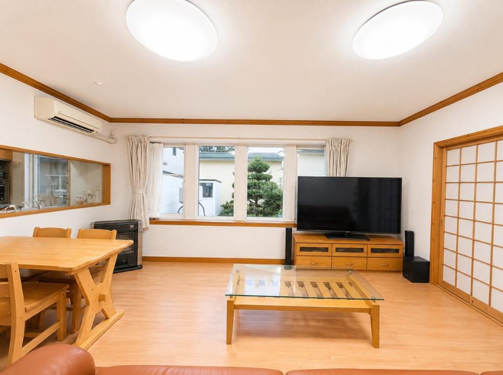 値下げしました。帯広市西24条南４丁目36-25中古住宅 内観