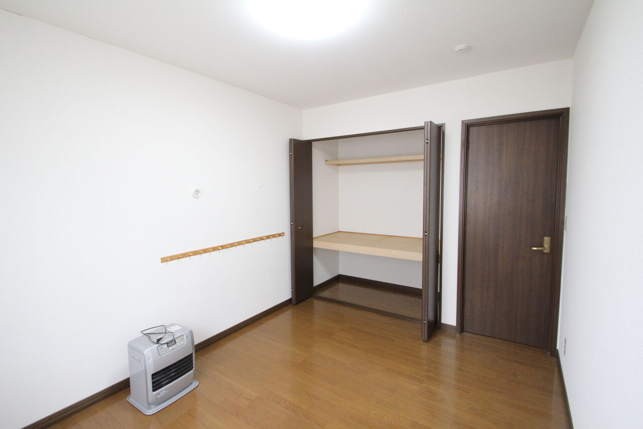 【写真追加】昭和町基線　中古平屋 内観