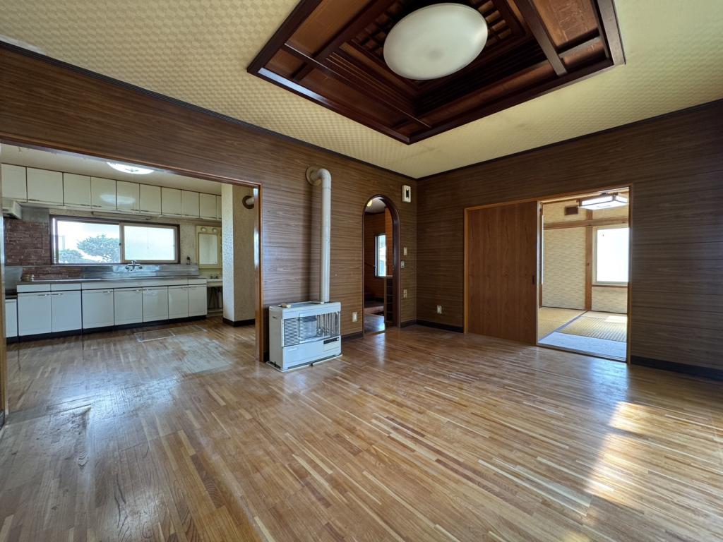 帯広市西20条南2丁目　中古戸建 内観