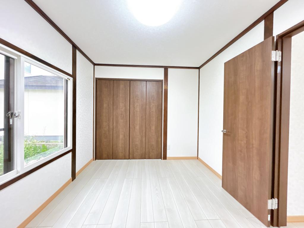 【リフォーム済】帯広市南の森西9丁目2-11   内観