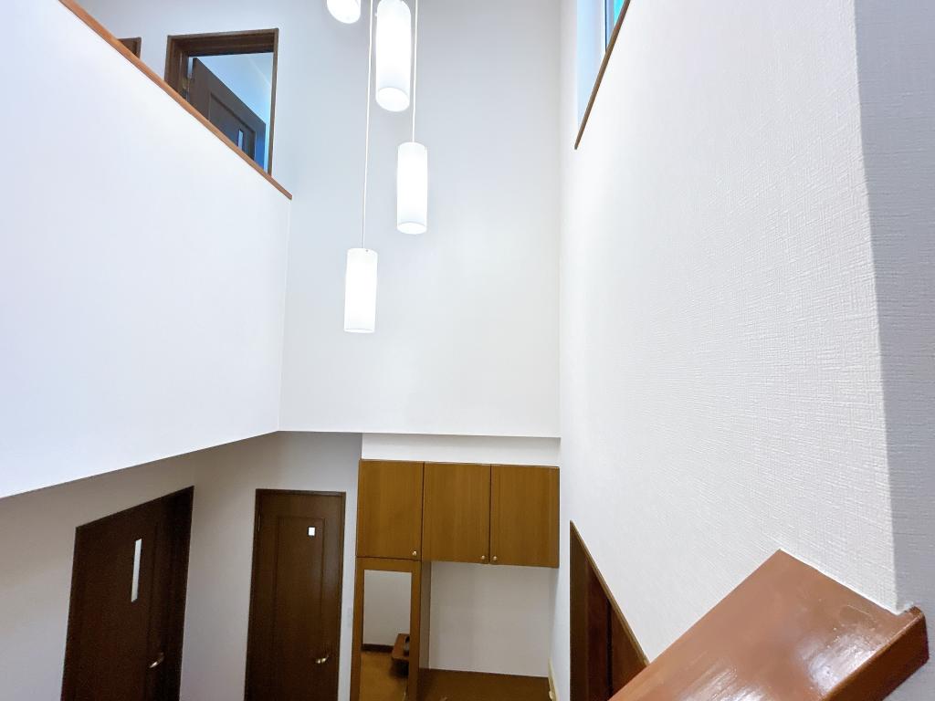 【内装リフォーム中】帯広市西６条南40丁目　  内観