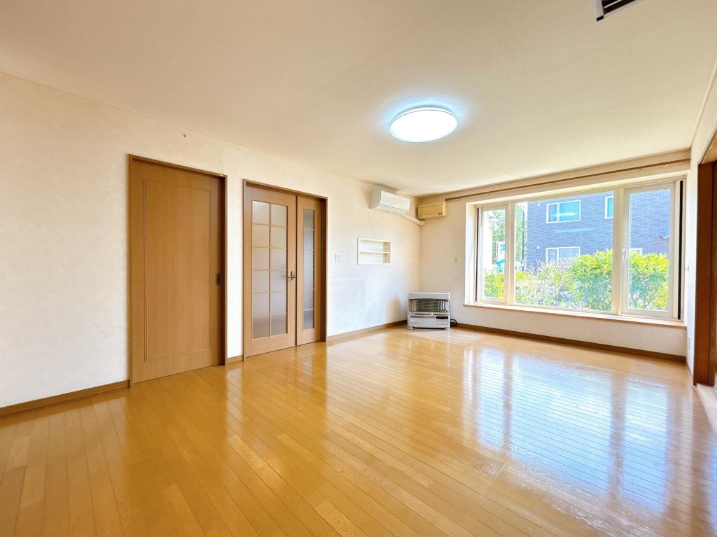 【全水回りリフォーム中】帯広市西２４条南１丁目  内観