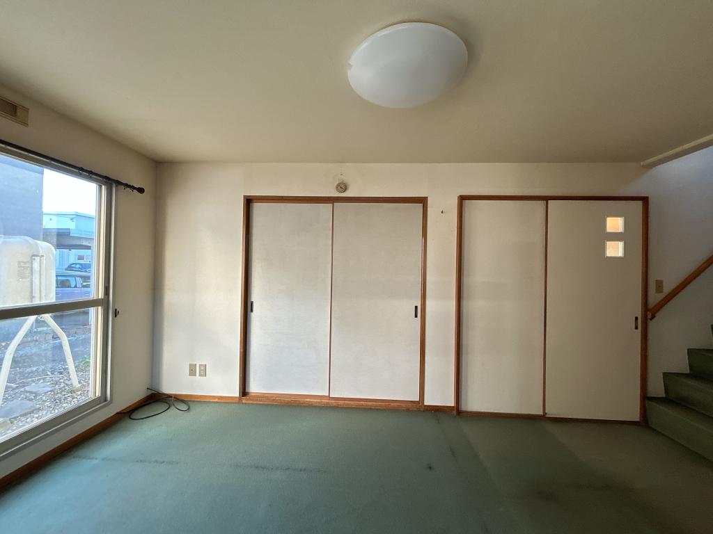 帯広市西13条南31丁目 内観