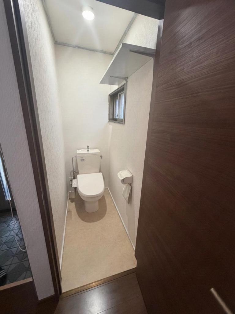 帯広市西20条南4丁目　店舗付き住宅 内観