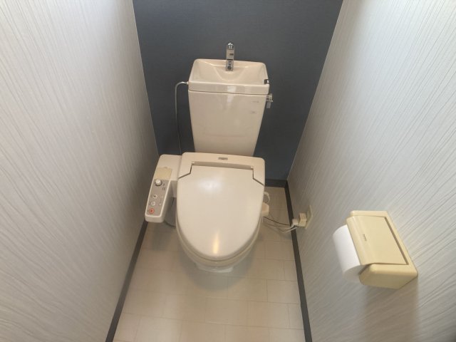 芽室町本通南８丁目※商談中【芽室町の４ＬＤＫの中古住宅登場！】 内観