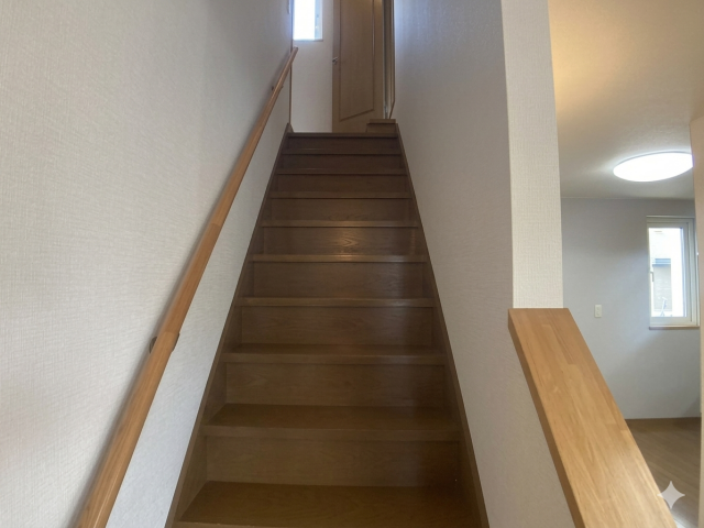 芽室町本通南８丁目※商談中【芽室町の４ＬＤＫの中古住宅登場！】 内観