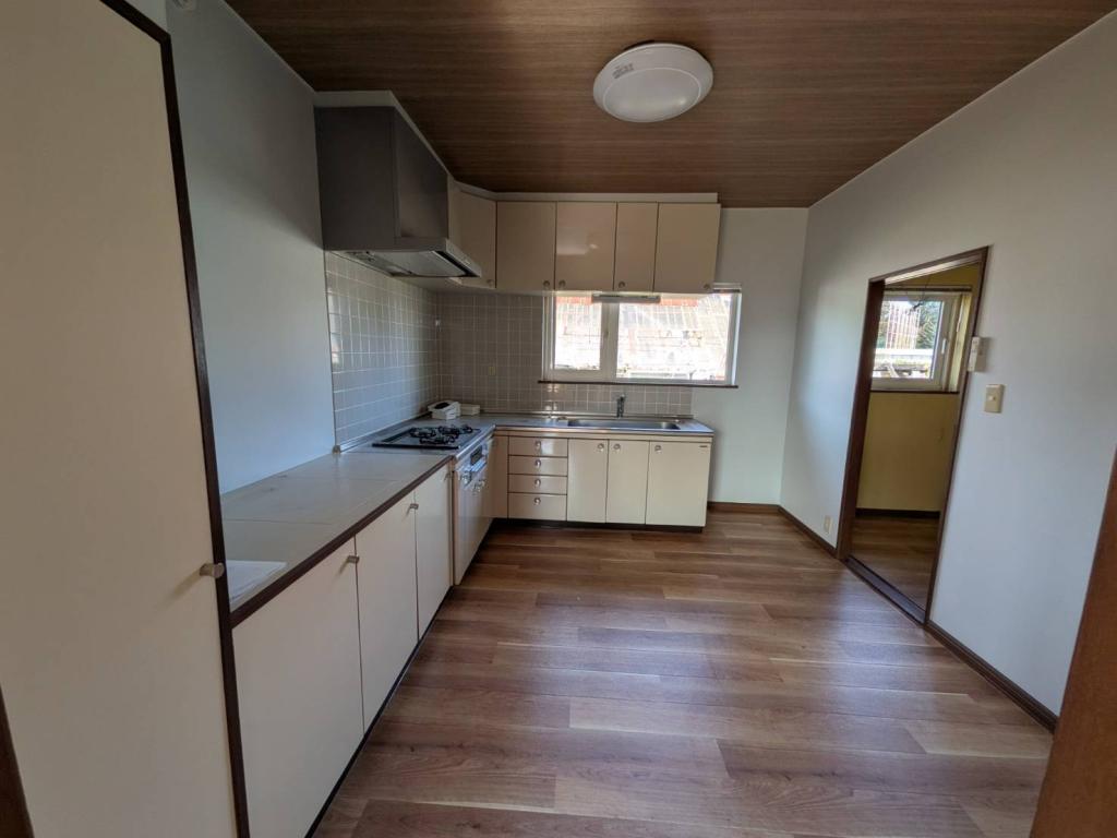 清水町本通中古住宅 -リフォーム済み- 内観