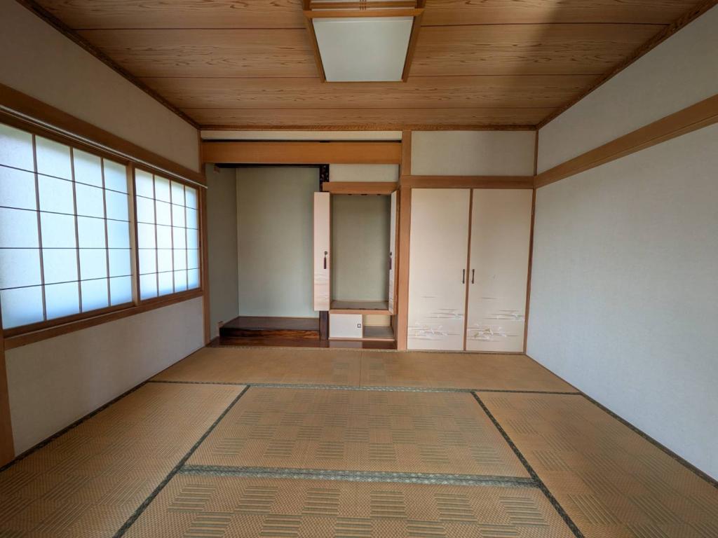 清水町本通中古住宅 -リフォーム済み- 内観