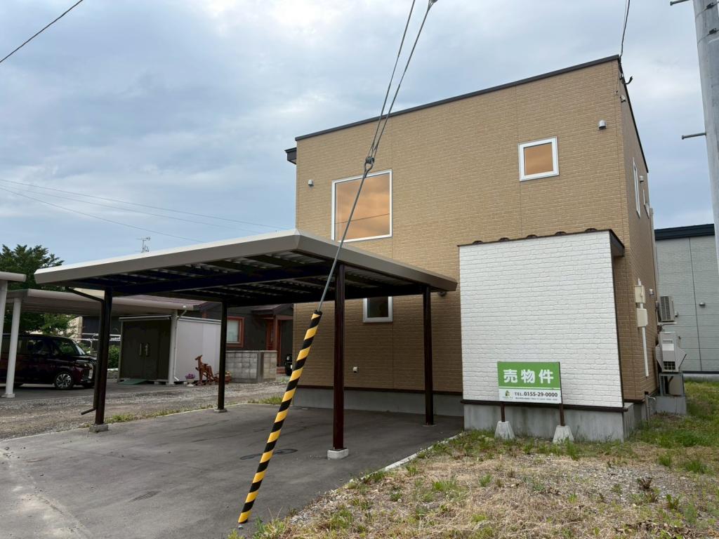 ★中古住宅★　帯広市西6条南33丁目　※仲介手数料無料※ 内観