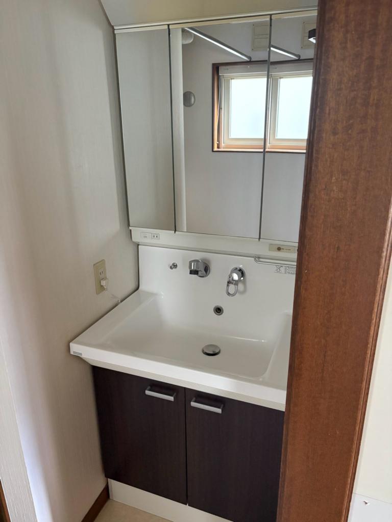 ★中古住宅★　帯広市西16条北3丁目　3LDK→4LDKにリフォーム可能です！ 内観