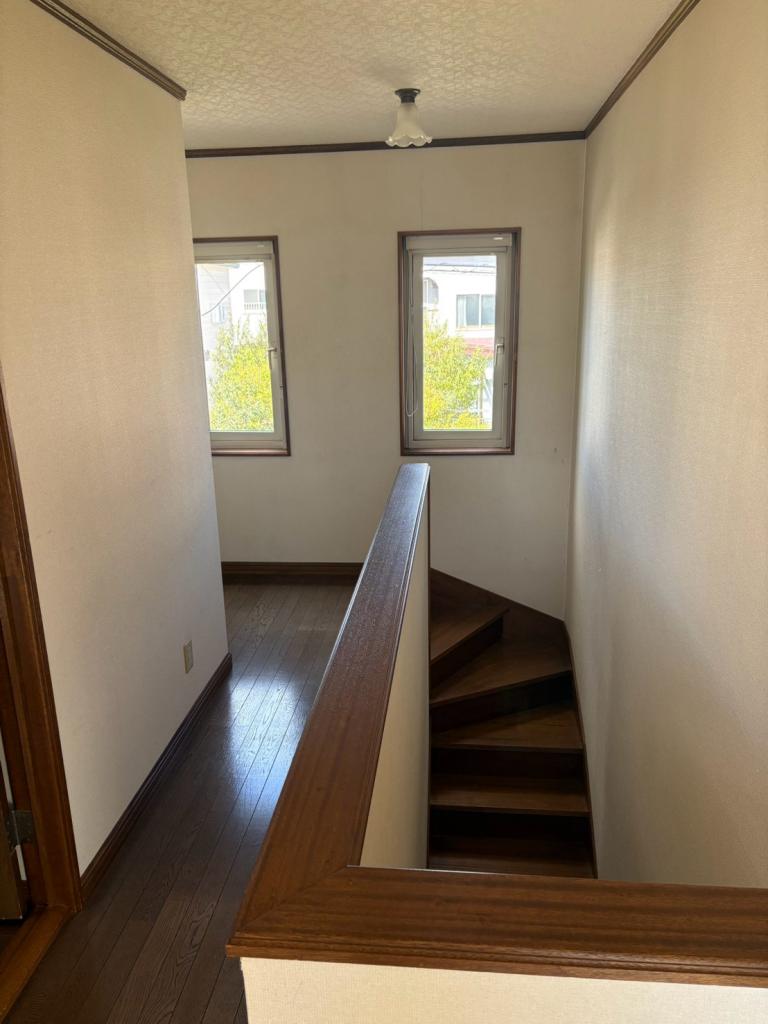 ★中古住宅★　帯広市西16条北3丁目　3LDK→4LDKにリフォーム可能です！ 内観