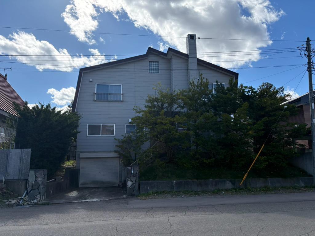 ★売土地★　帯広市緑ヶ丘8丁目　約114坪　解体更地渡し　建築条件なし
