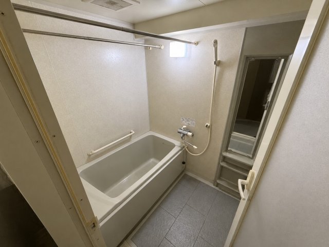 西３南１２丁目 リブウェル帯広２０３号室【ＪＲ帯広駅 徒歩約４分の分譲マンション★】 内観