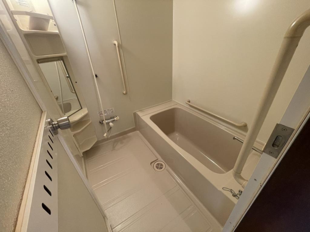 西２２南４＿中古住宅 内観