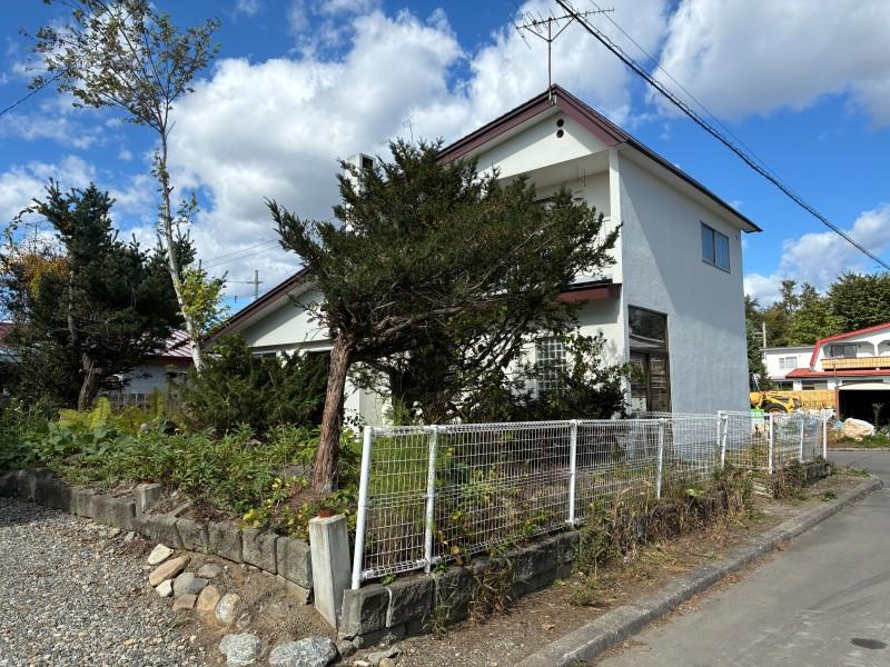 【小中学校まで徒歩７分】大空町１０丁目 売土地【開放感ある角地】 内観