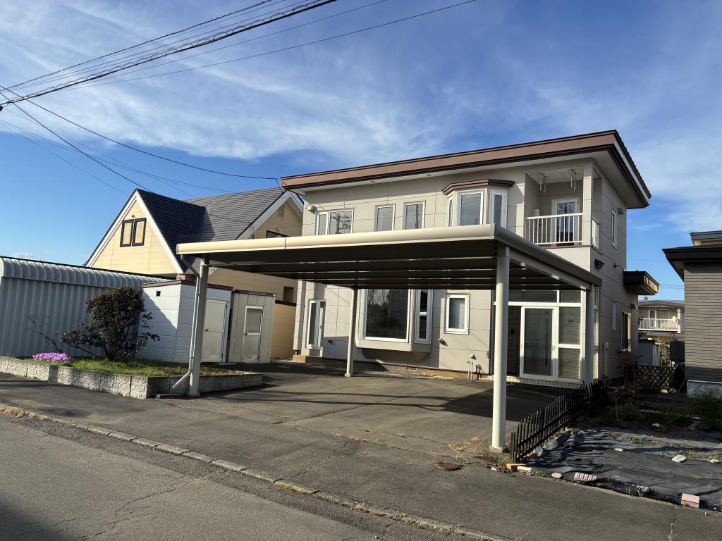 ★売り中古住宅 : 西20条南4  内観