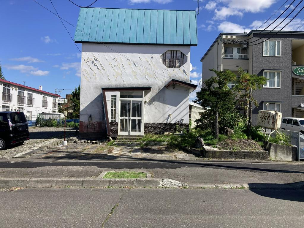 【売土地】解体更地渡し　約54坪　東2条南21丁目　建築条件無し 内観