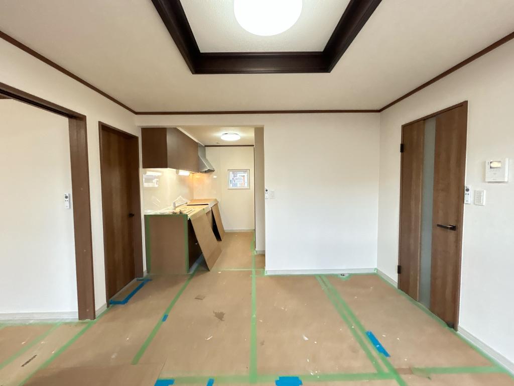【リフォーム中】帯広市西20条南2丁目25-5 内観