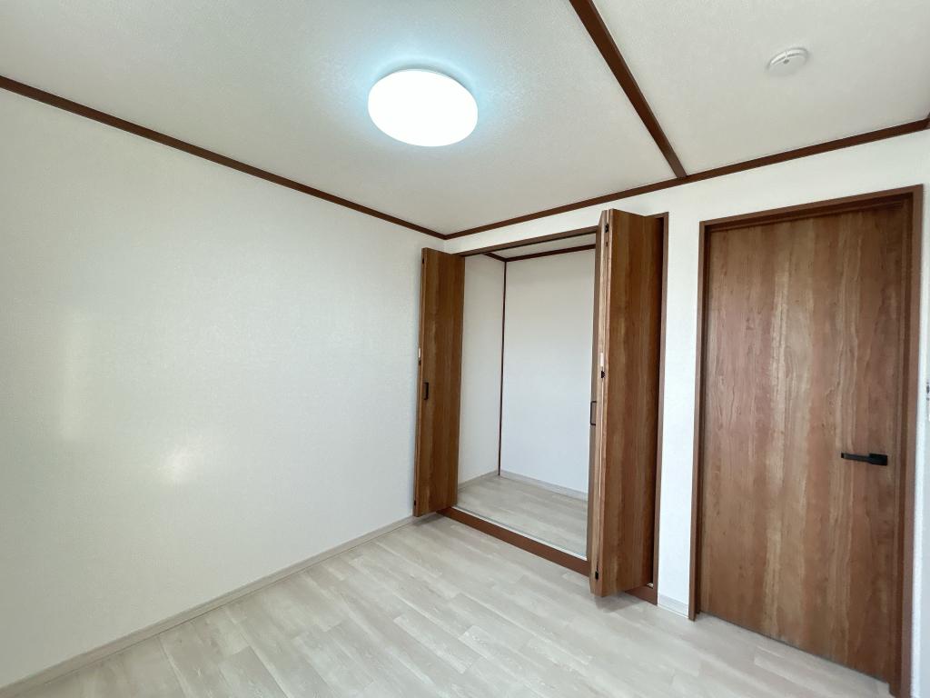 【リフォーム中】帯広市西20条南2丁目25-5 内観