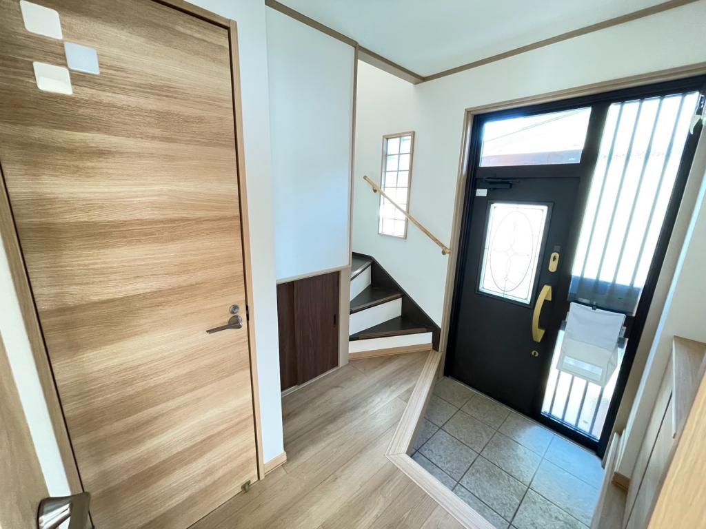 ★中古住宅★　帯広市西13条北8丁目　R4年にフルリフォーム済 内観