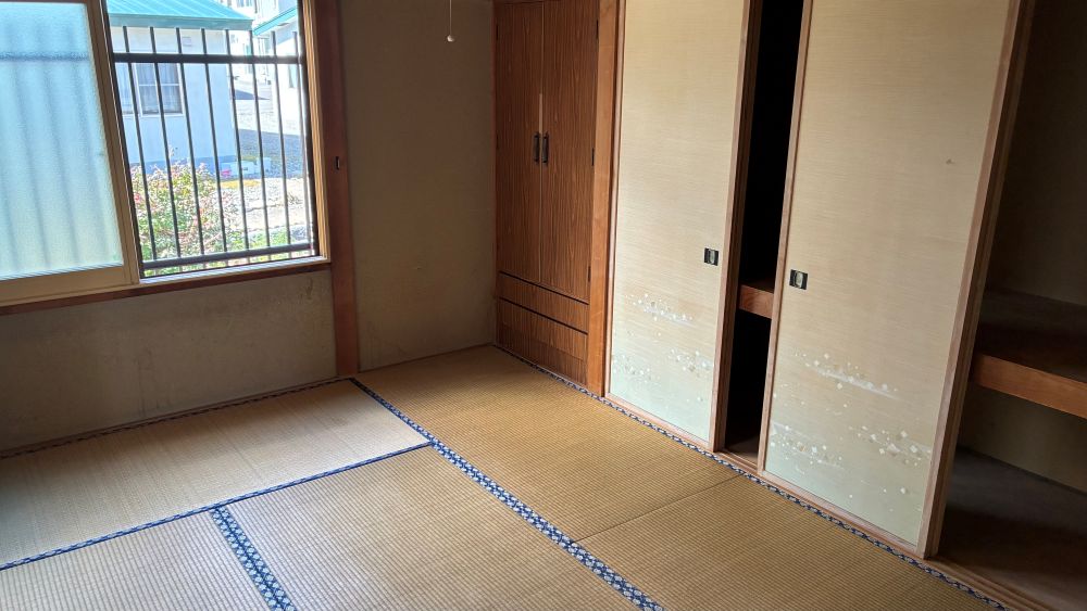 参納売り家 内観