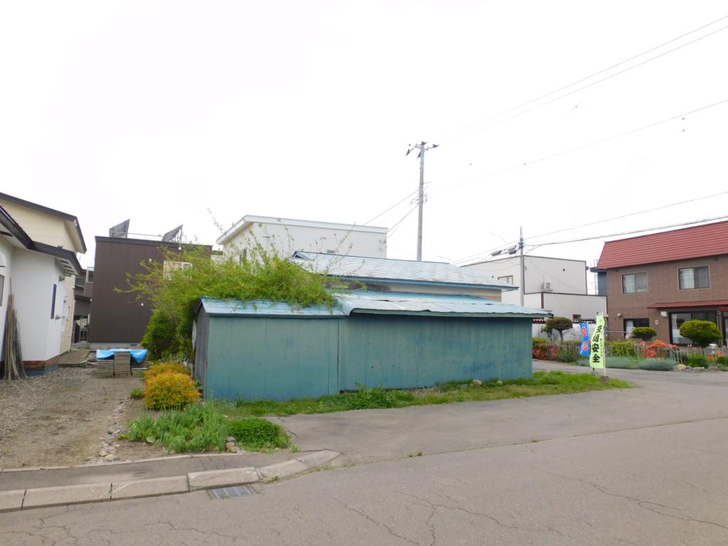  帯広市西15条北6丁目　売土地（約38.7坪）建築条件なし※解体更地渡し 内観