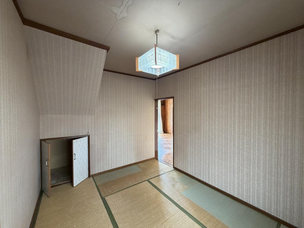 【中古住宅】音更町新通北１丁目　現状渡し 内観