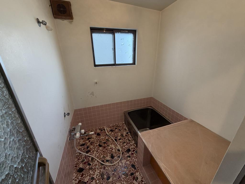 【中古住宅】音更町新通北１丁目　現状渡し 内観