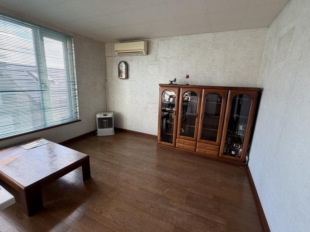 【稲田通沿い】西１４南３５　店舗兼住宅【居抜き可】 内観