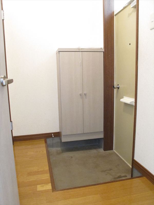売共同住宅（西２０南５） 内観