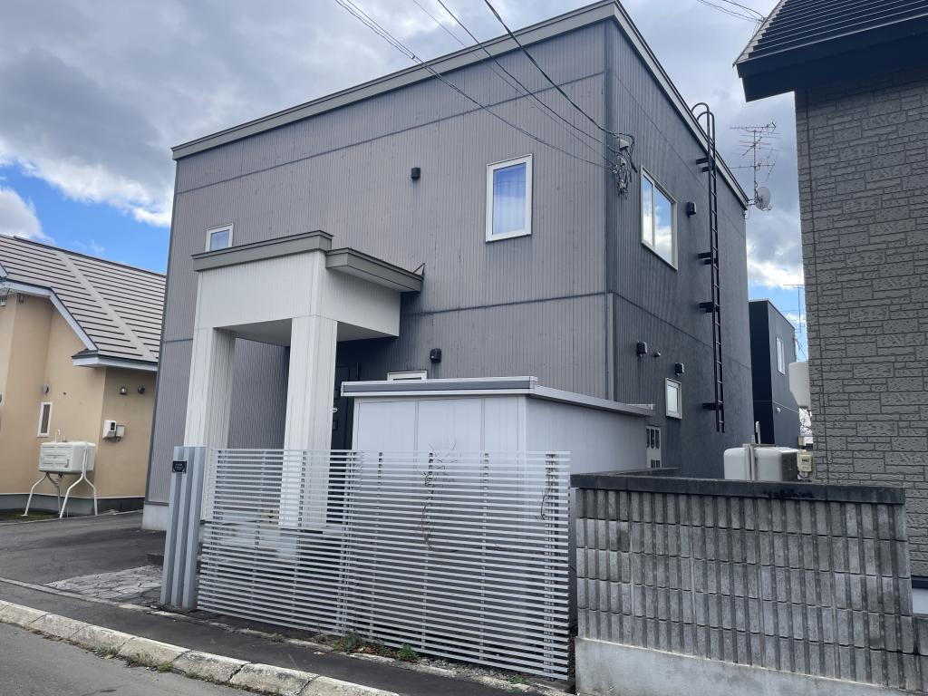 幕別町札内暁町　4LDK　中古住宅　築18年 間取り
