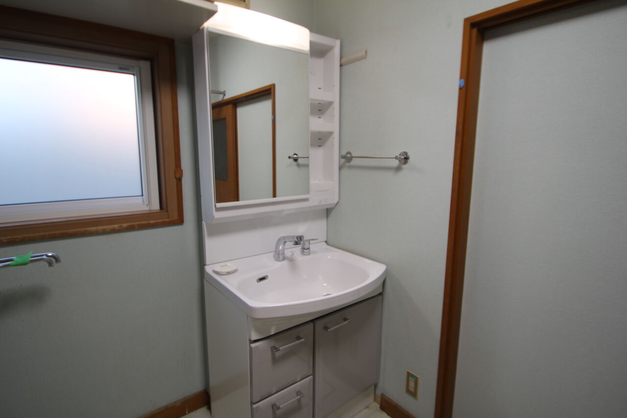 西２１条南２丁目　中古戸建 内観