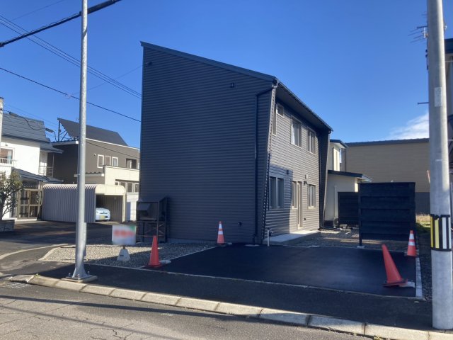 西８条北７丁目【太陽光発電付き！高性能省エネ住宅♪】 内観