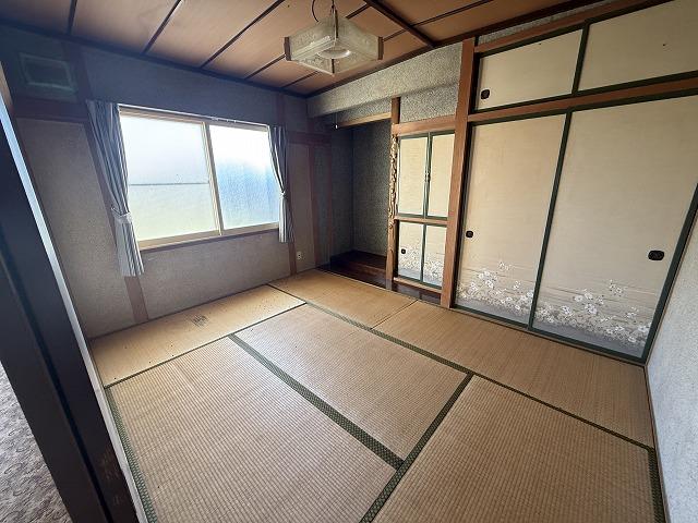 上川郡新得町2条南5丁目戸建 内観